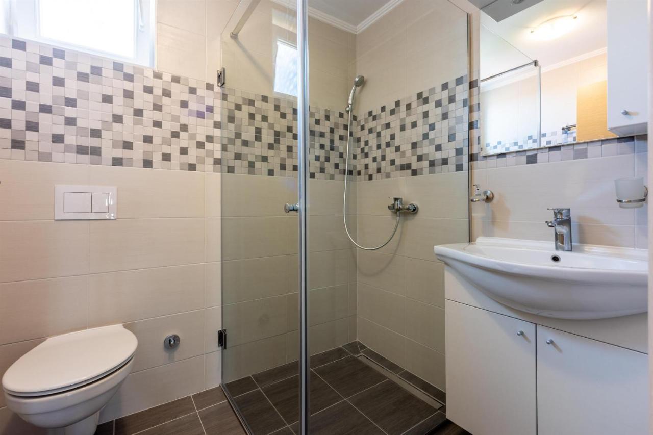 Apartments Mirela Crikvenica Εξωτερικό φωτογραφία