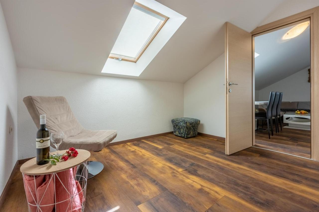 Apartments Mirela Crikvenica Εξωτερικό φωτογραφία