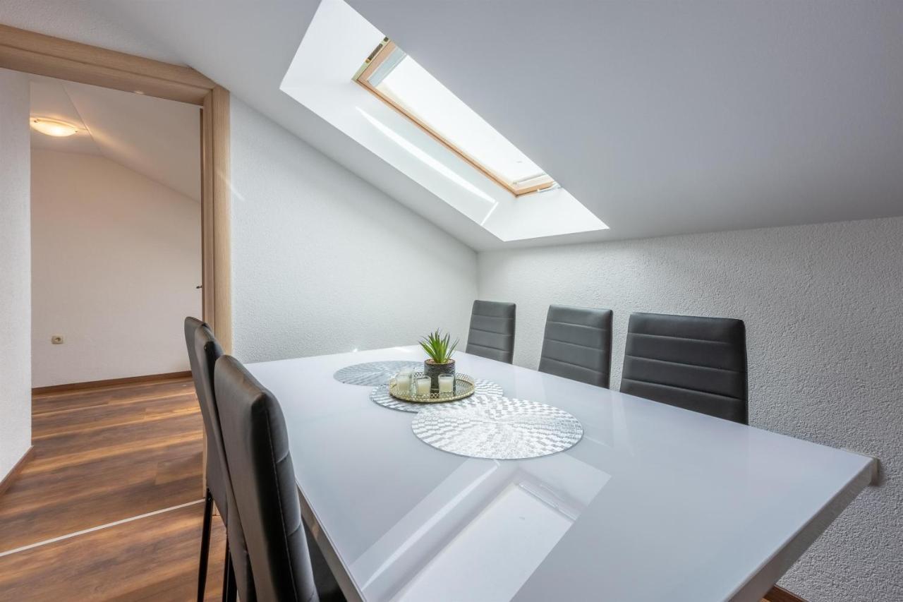 Apartments Mirela Crikvenica Εξωτερικό φωτογραφία