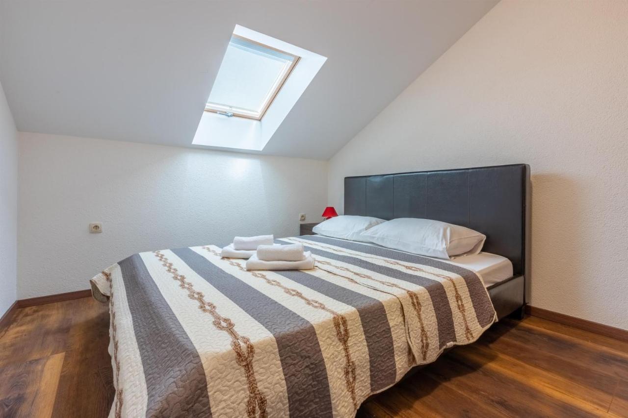 Apartments Mirela Crikvenica Εξωτερικό φωτογραφία