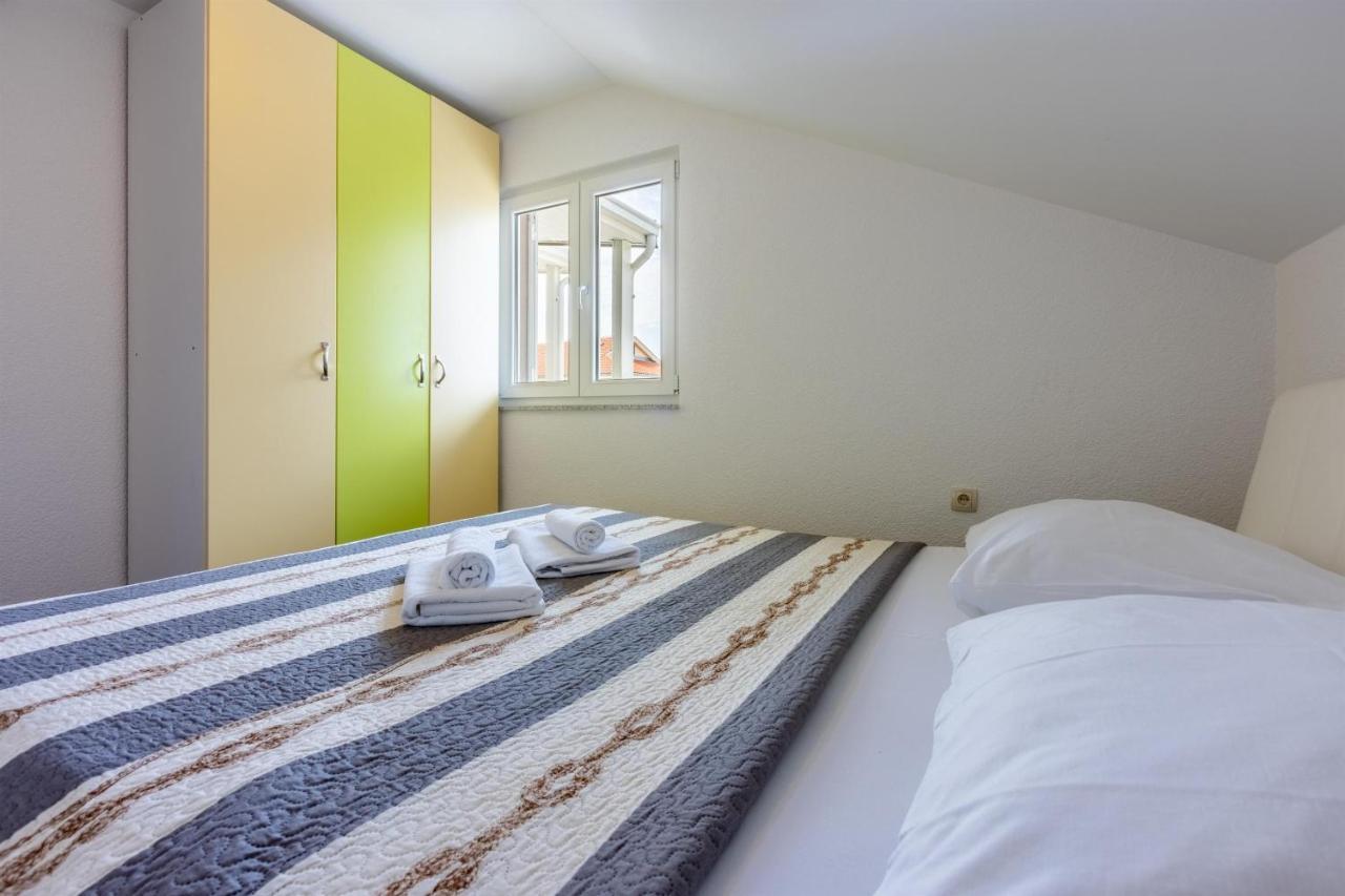 Apartments Mirela Crikvenica Εξωτερικό φωτογραφία