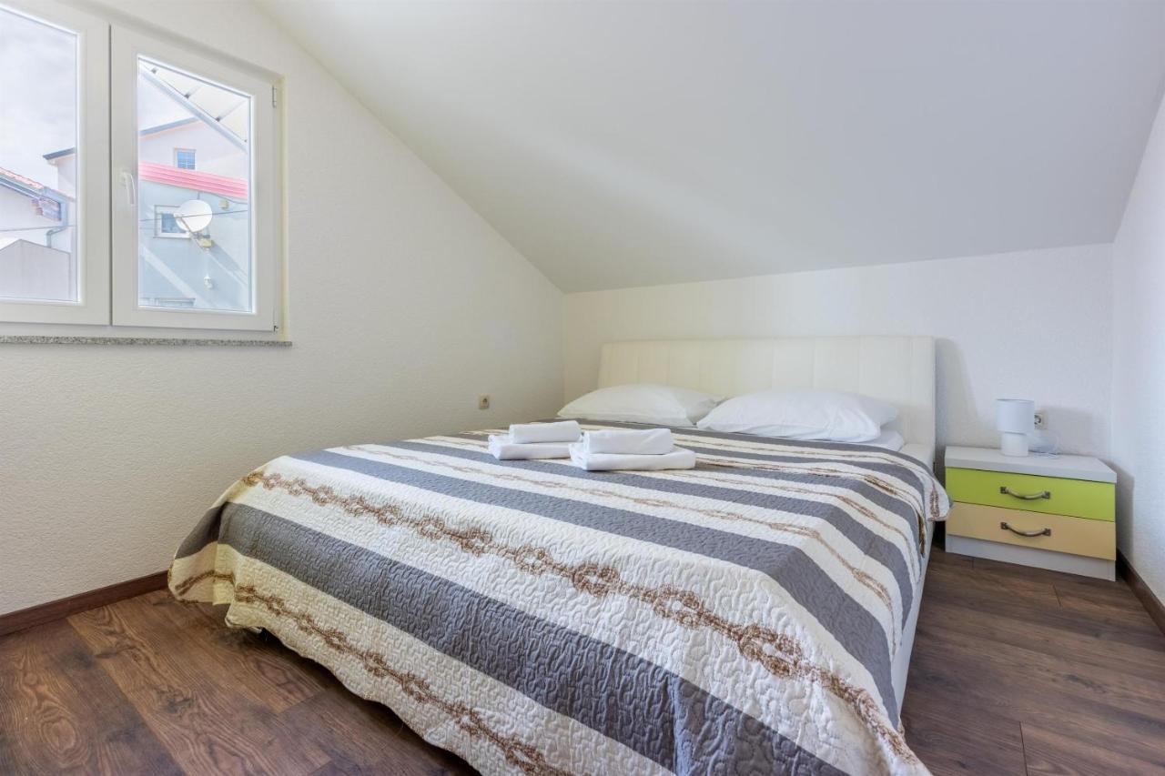 Apartments Mirela Crikvenica Εξωτερικό φωτογραφία