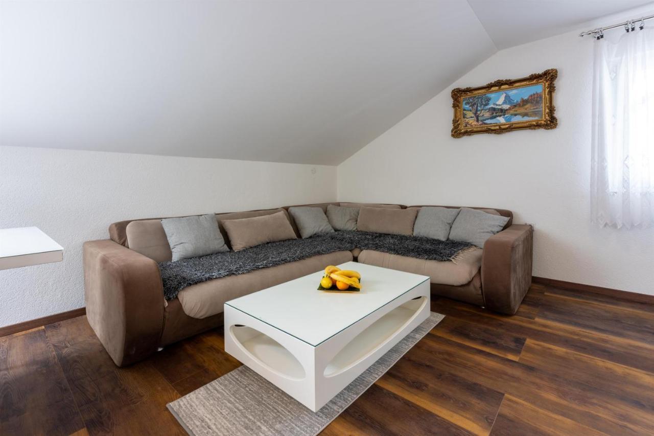 Apartments Mirela Crikvenica Εξωτερικό φωτογραφία